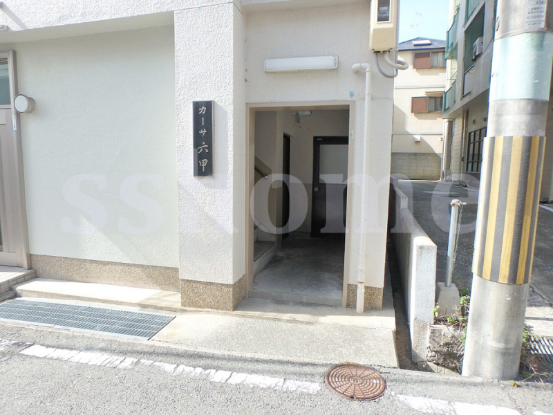 エントランス　建物入口☆