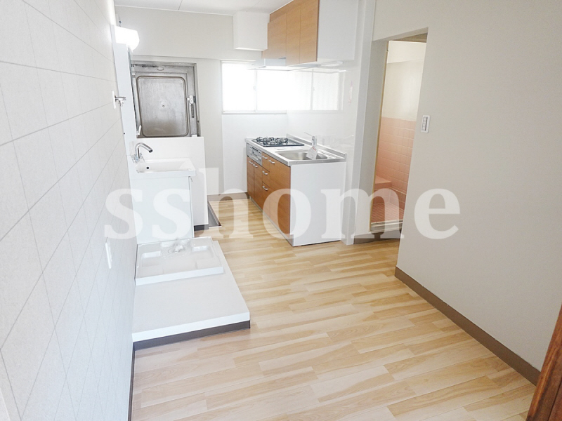 居室・リビング　明るいお部屋です