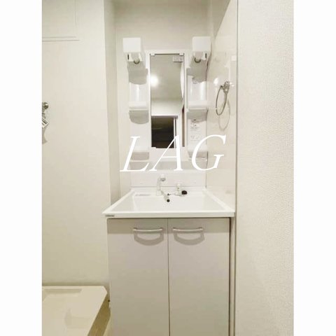 洗面設備　洗面台です。