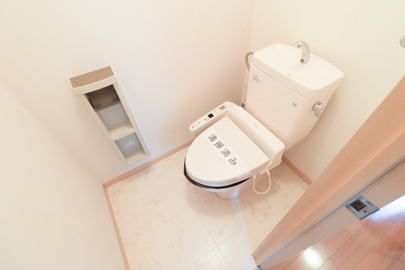 トイレ　図面と現状に相違がある場合には現状を優先