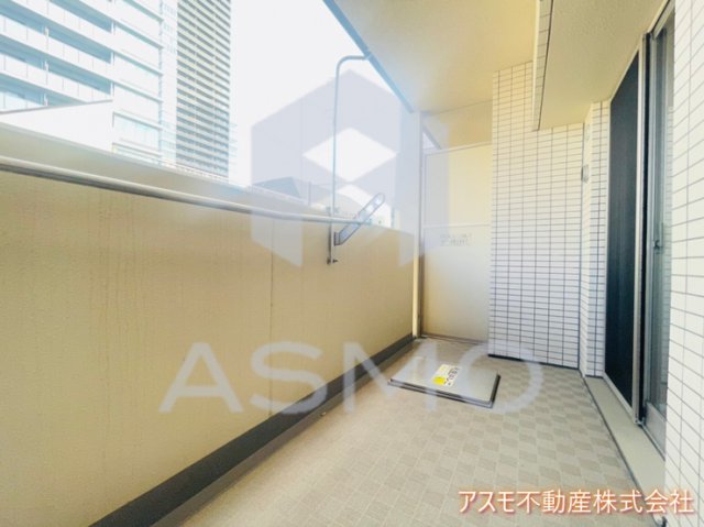 バルコニー　同マンション別部屋　参考写真