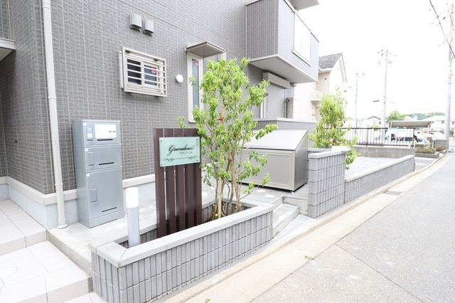 その他　敷地内ごみ置き場です
