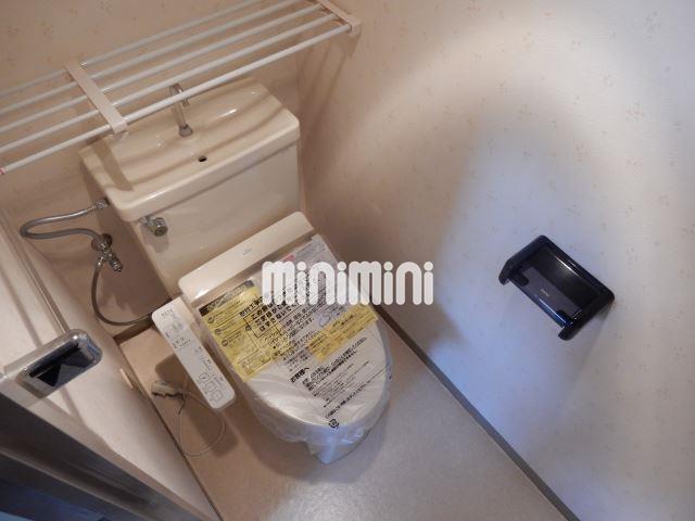 トイレ　清潔感のあるトイレです