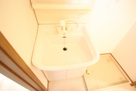 洗面設備　※別部屋の写真です