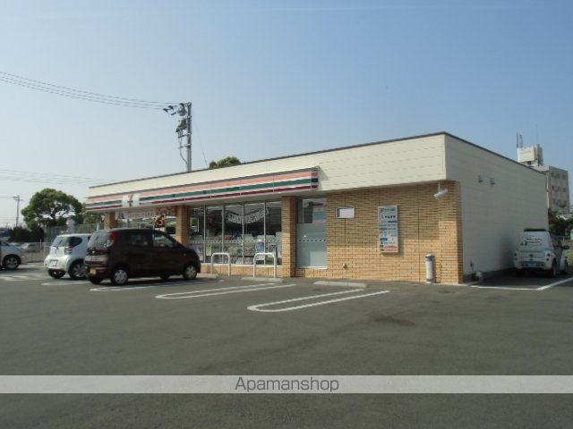 コンビニ　セブンイレブン（コンビニ）まで160m