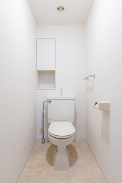 トイレ　※写真は同タイプ住戸です。