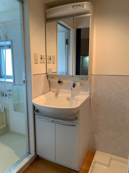 洗面設備　※別部屋の写真です