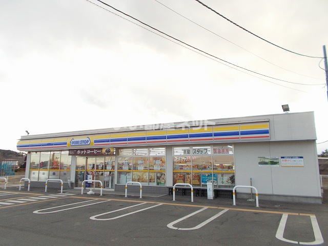 コンビニ　ミニストップ西郷熊倉店（コンビニ）まで1034m