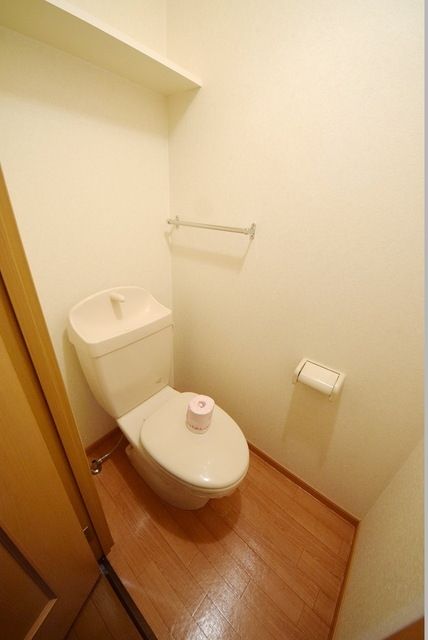 トイレ　同施工会社物件写真☆
