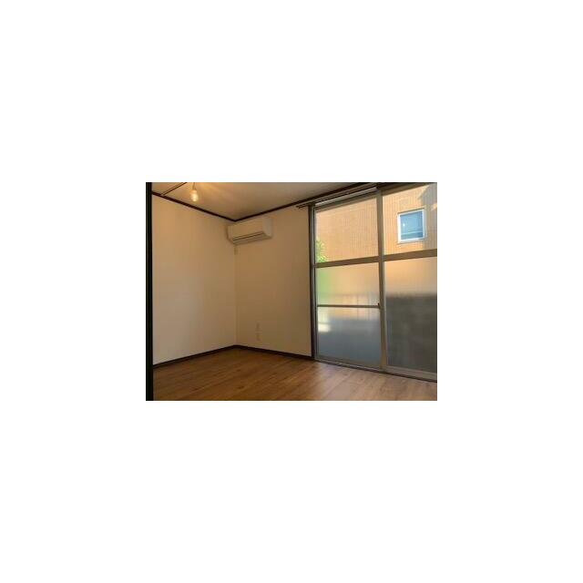 居室・リビング　※同仕様写真含む