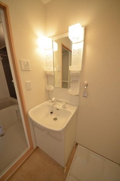洗面設備　★お部屋探しは株式会社タウンハウジング東京まで★