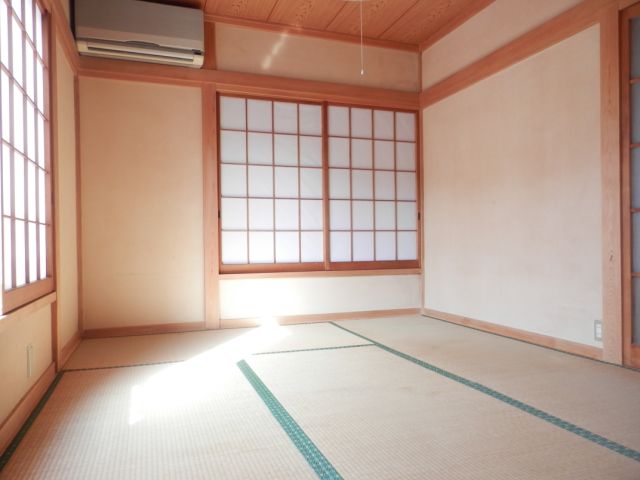 居室・リビング　居室