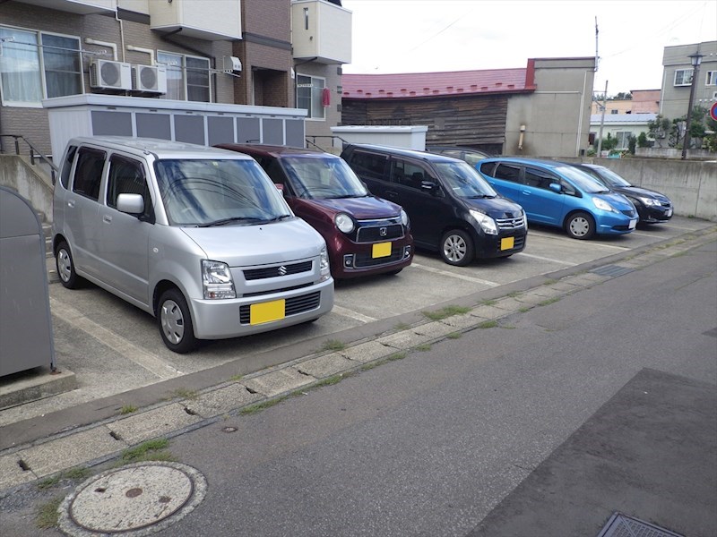 駐車場　駐車場の様子