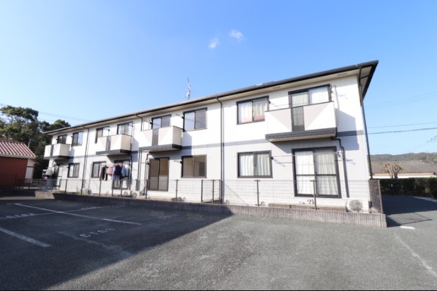 建物外観　外観は落ち着いています