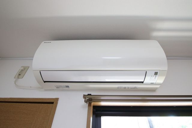 その他設備　エアコン備え付け