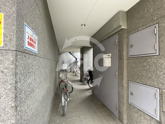 エントランス　クイーンズマンション元町　エントランス