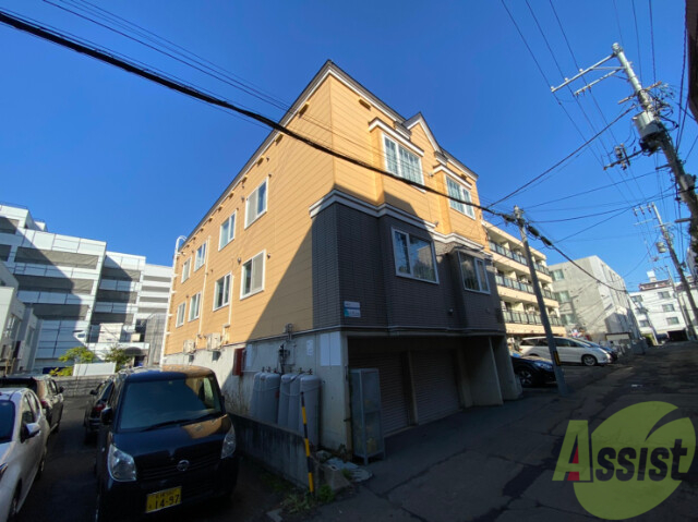 建物外観　札幌市中央区南７条西「メゾン・ド・フェリス」