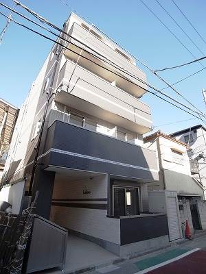 建物外観　総タイル張り