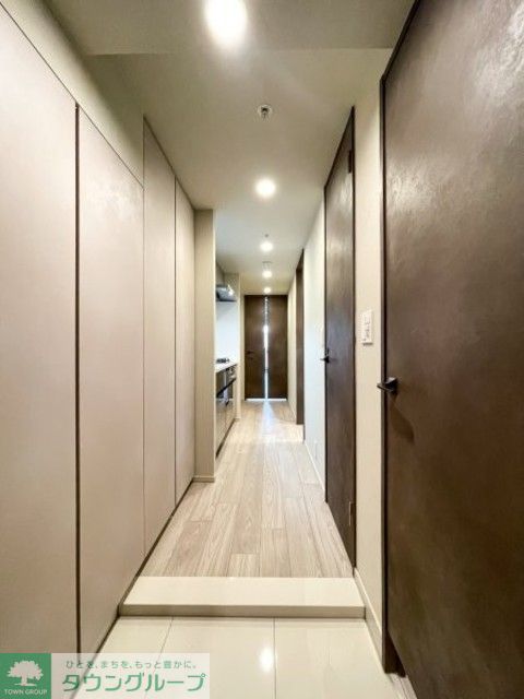 玄関　※写真は同タイプ住戸です。