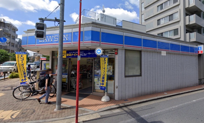 コンビニ　ローソン 世田谷駅北店（コンビニ）まで81m