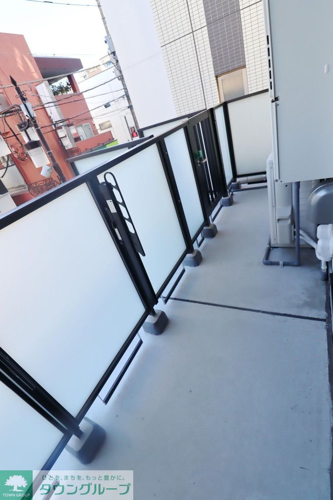 バルコニー　バルコニー