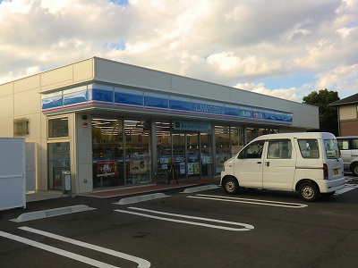 コンビニ　ローソン 宗像徳重店（コンビニ）まで724m