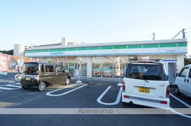 コンビニ　ファミリーマート　桜井薬師町店（コンビニ）まで2151m