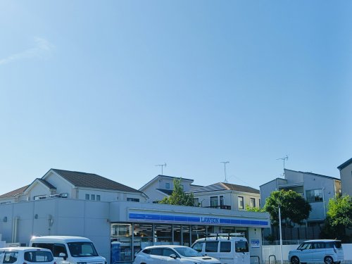コンビニ　ローソン 松戸高塚新田店（コンビニ）まで318m