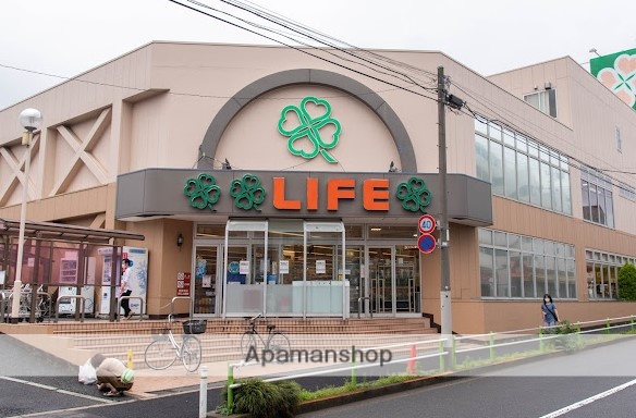 スーパー　（株）ライフコーポレーション／赤塚店（スーパー）まで648m