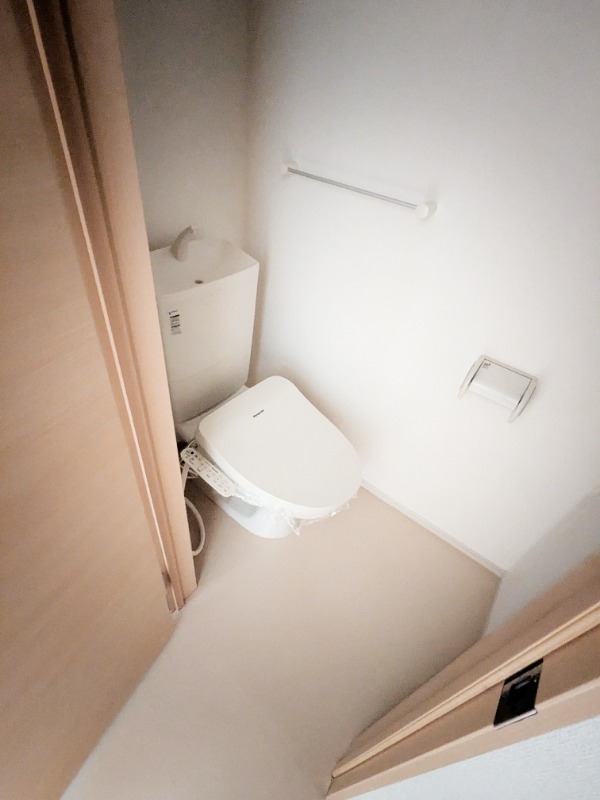 トイレ　図面と現状に相違がある場合には現状を優先