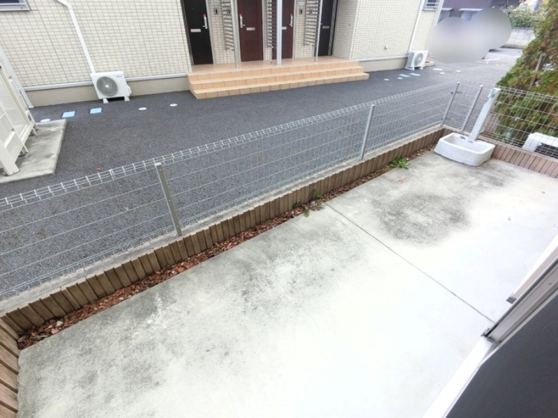 庭　図面と現状に相違がある場合には現状を優先