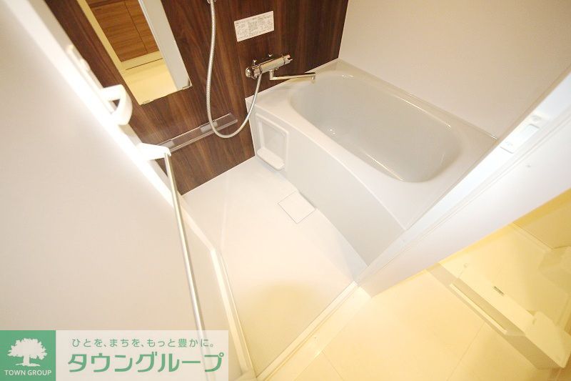 バス・シャワールーム　バス