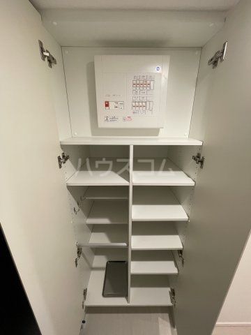収納