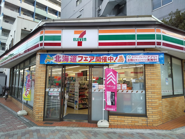 コンビニ　セブン－イレブン　江東牡丹１丁目店（コンビニ）まで180m