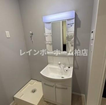 洗面設備　参考写真になります。