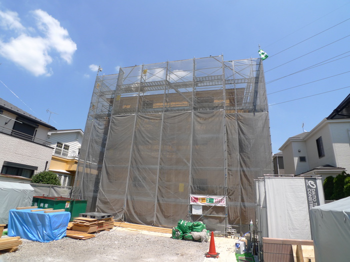 建物外観　建築中