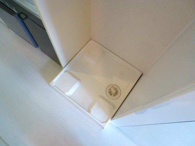 その他　室内洗濯機置場があります。