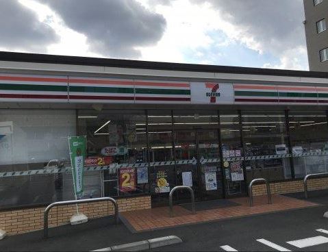 コンビニ　セブンイレブン 世田谷千歳台2丁目店（コンビニ）まで415m