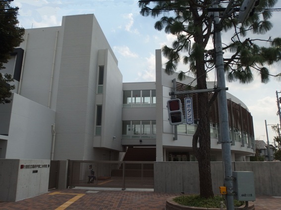 小学校　高井戸第二小学校（小学校）まで292m