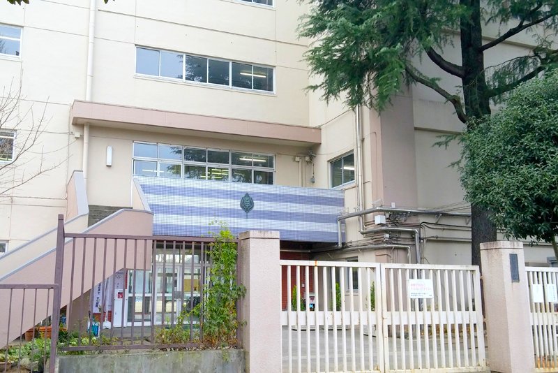 中学校　西宮中学校（中学校）まで294m