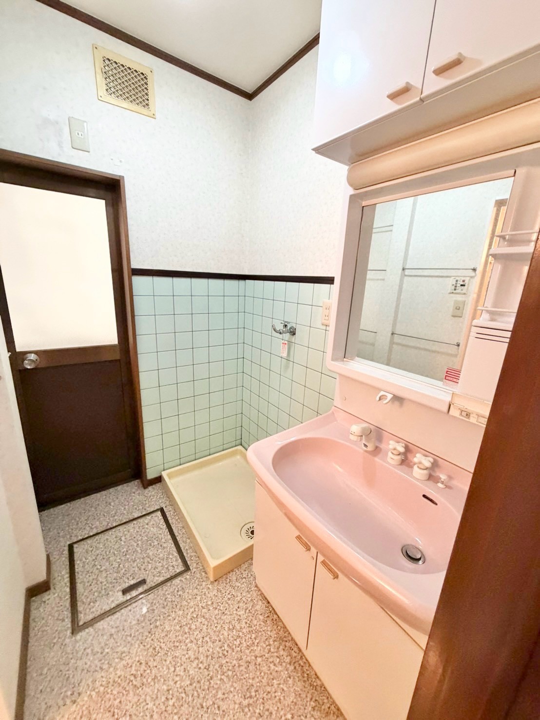 山科区川田御出町の内装写真