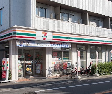 コンビニ　セブン－イレブン品川西大井３丁目店（コンビニ）まで406m