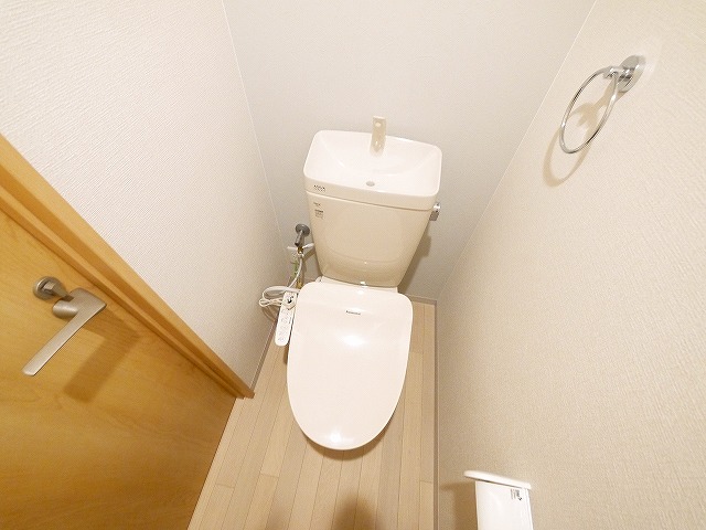 トイレ　ゆったりとした空間のトイレです