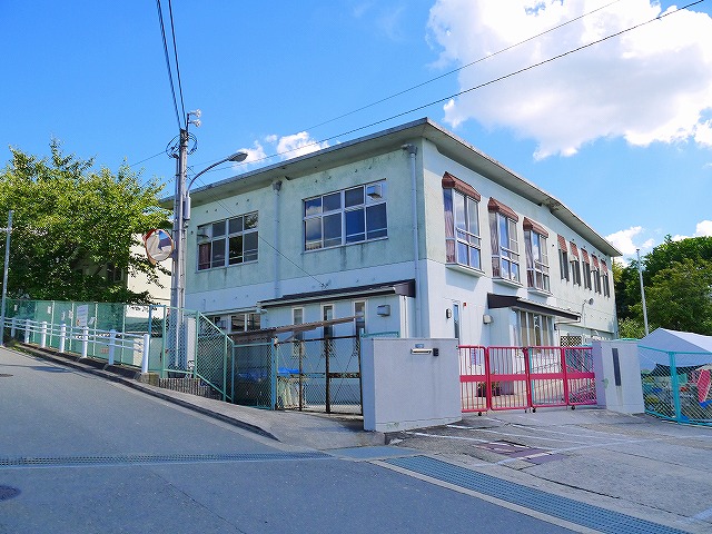 幼稚園・保育園　奈良市立認定こども園　学園南保育園（幼稚園・保育園）まで825m