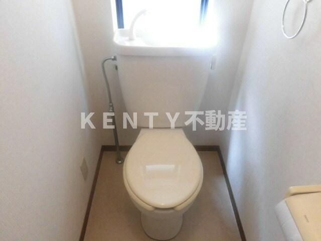 トイレ　清潔感のあるトイレです