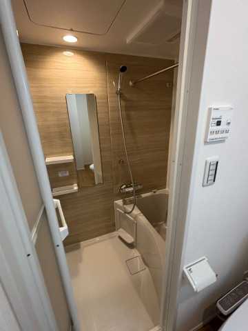 バス・シャワールーム　別部屋参考写真