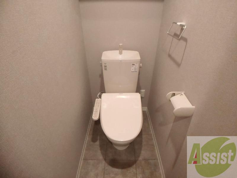 トイレ　トイレです。ウォシュレット付を探している方、おすすめです。