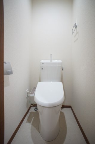 メゾン・マユのトイレ写真