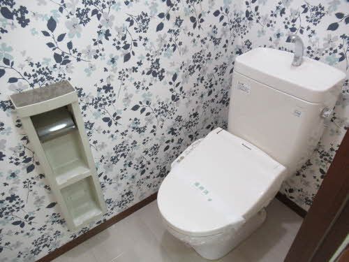 トイレ　トイレ