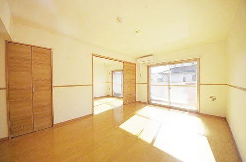居室・リビング　１１．８帖ＬＤＫ※類似室内